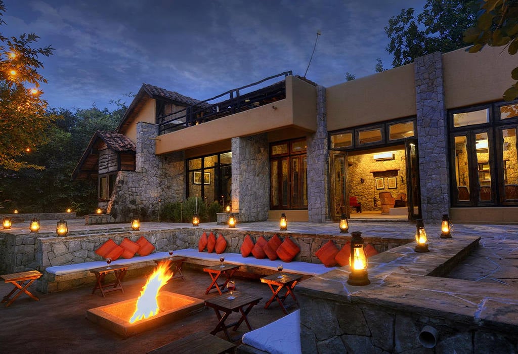 Kanha Earth Lodge